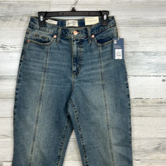 NWT Universal Threads Vintage Stretch Straight Leg Retro 90s Style Size 6/28” - Picture 2 of 5